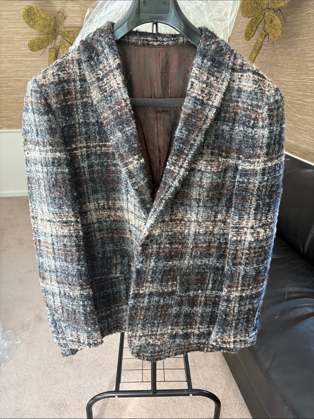 Textured Plaid Sport Coat in Gray and Brown